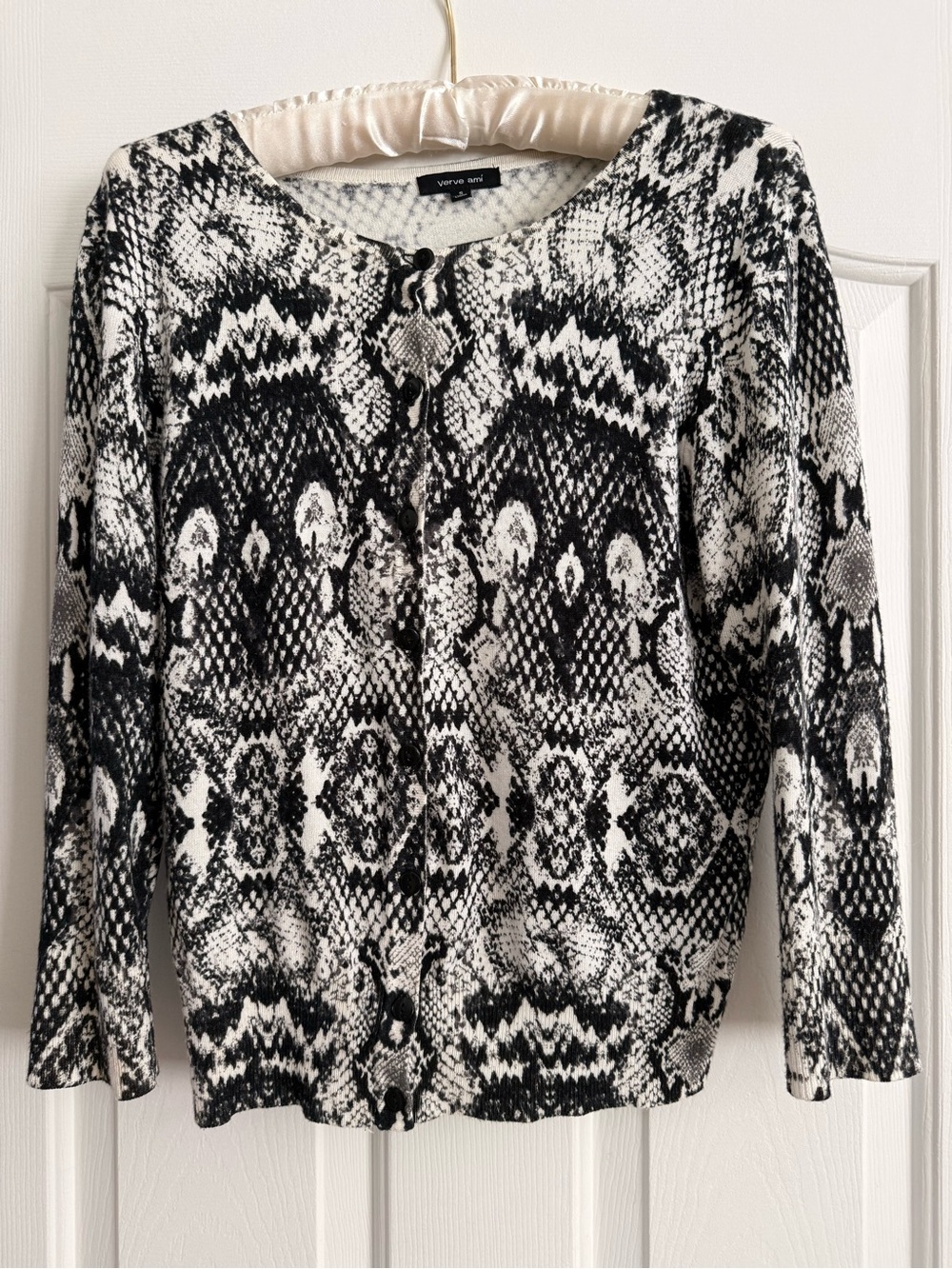 Verve Ami Black & White Patterned Button-Front Top